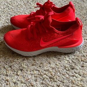 Nike Epic React Flyknit 2